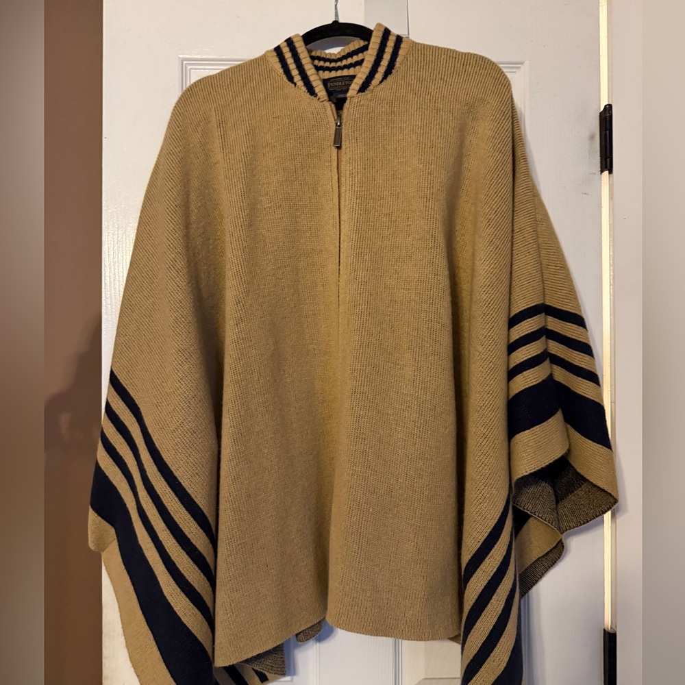 Pendleton cape/sweater with zip front